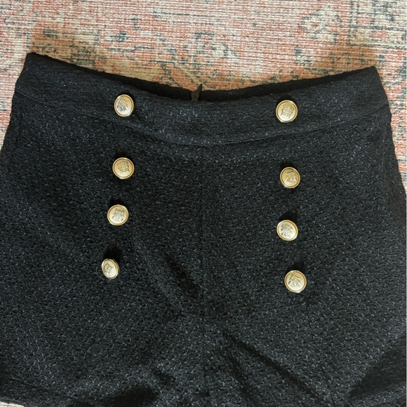NWOT high waist shorts - Picture 4 of 7